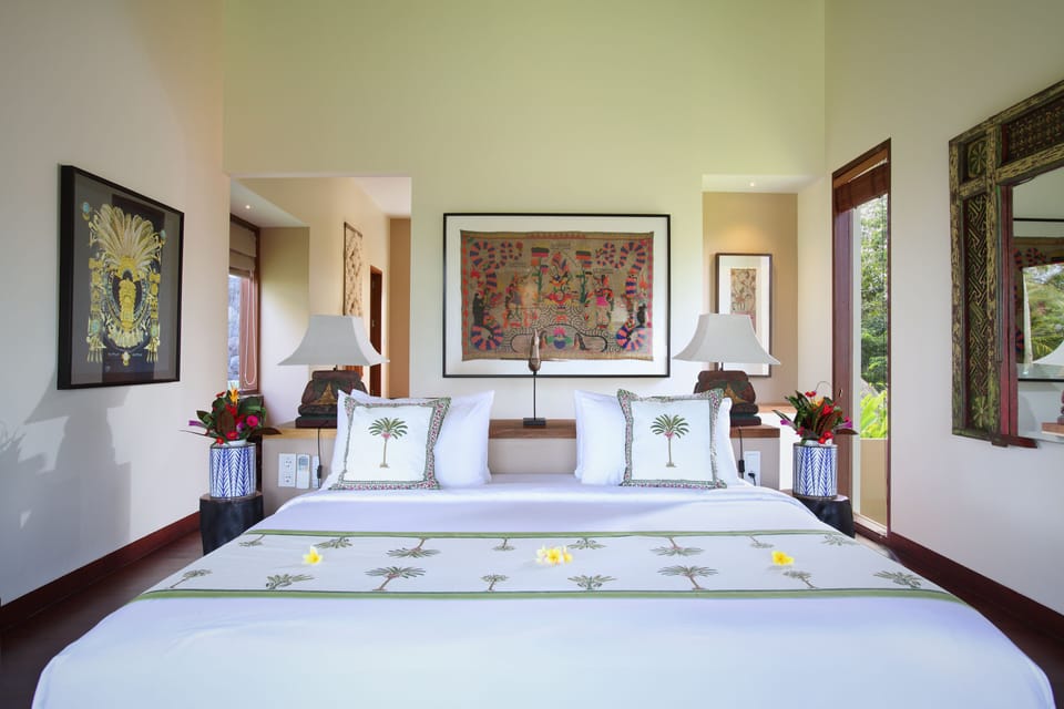 Luxury 5 Bedroom Villa near Balian Beach