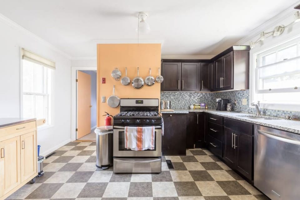 The kitchen is spacious and very well equipped..