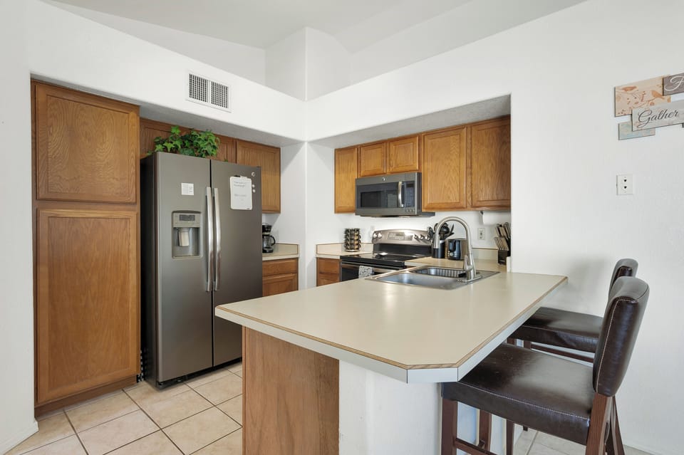 Breakfast bar for additional seating