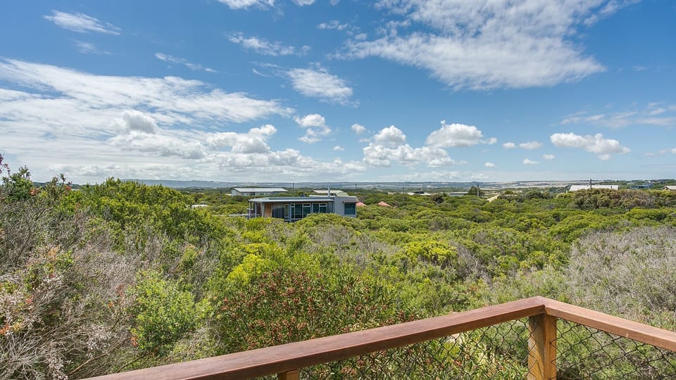 Back view of the property of Red Hill