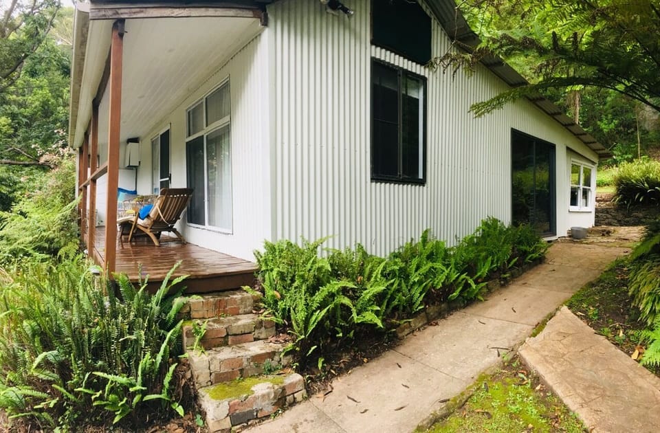 Secluded home nestled in stunning bushland.