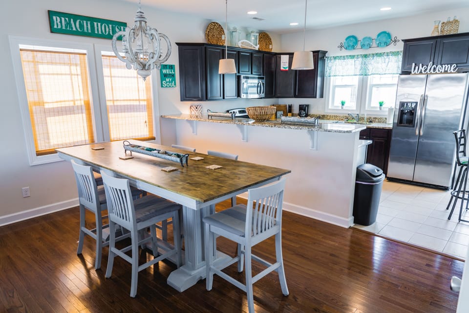 Dining Room and Kitchen