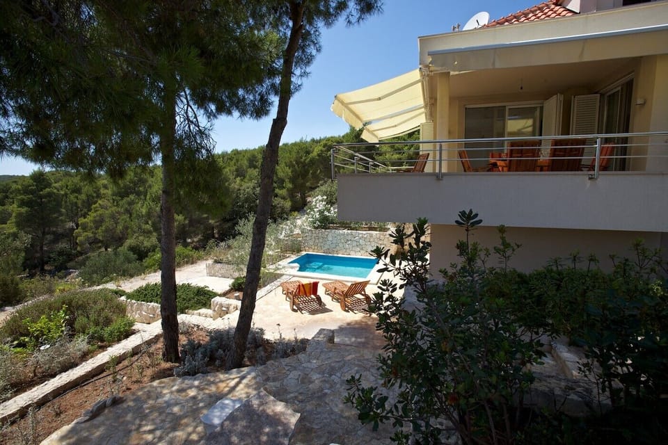 Exterior - gardens