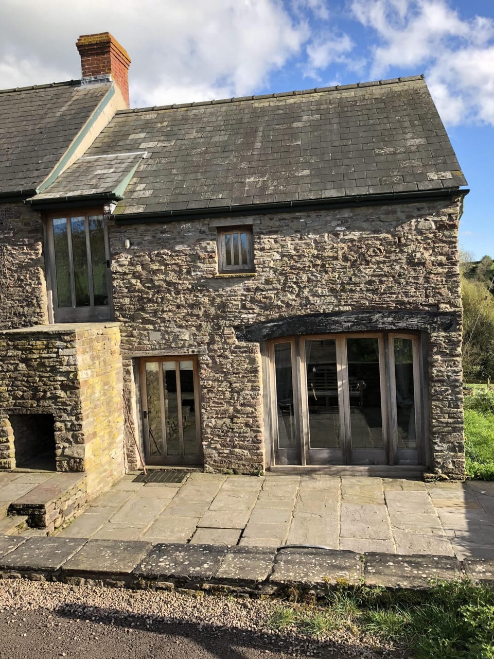 The Cart House is a self-contained annex to our 16th century farmhouse.