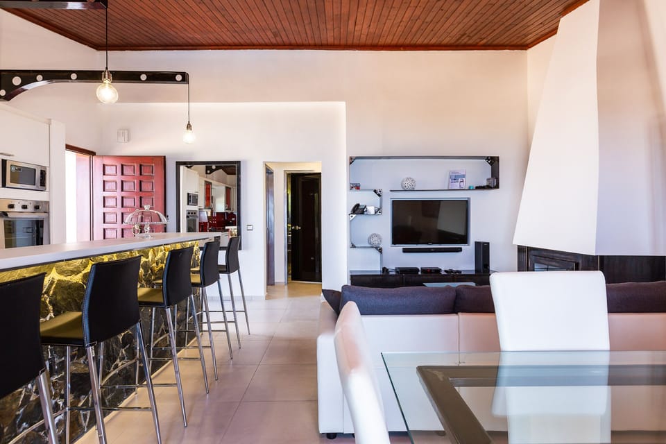 Modernly decorated living room & dining area