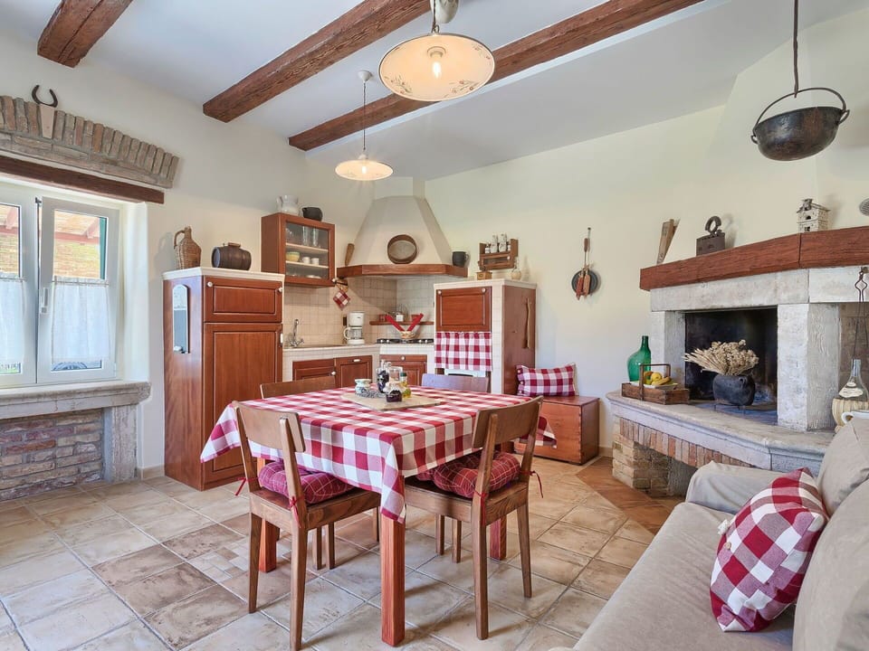 Property, Room, Furniture, Building, Real Estate, Interior Design, House, Ceiling, Table, Home