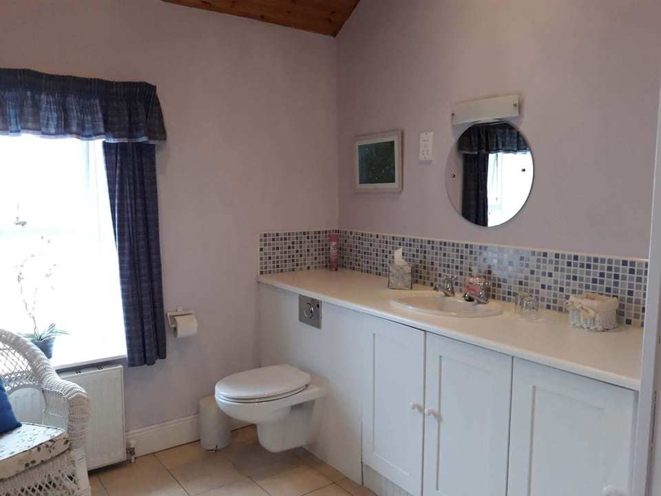 Family bathroom