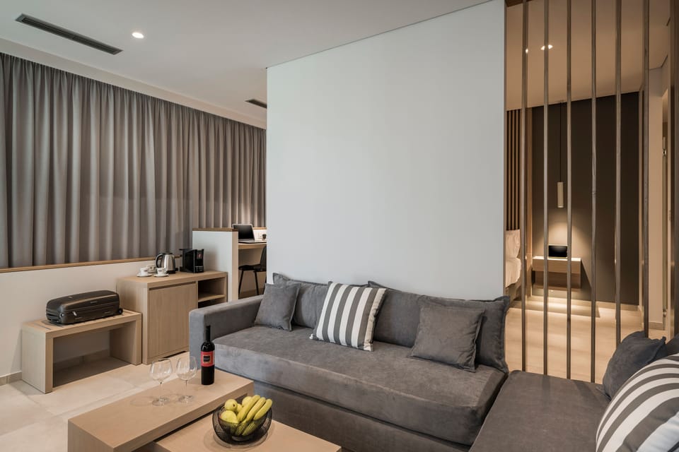 one bedroom suite