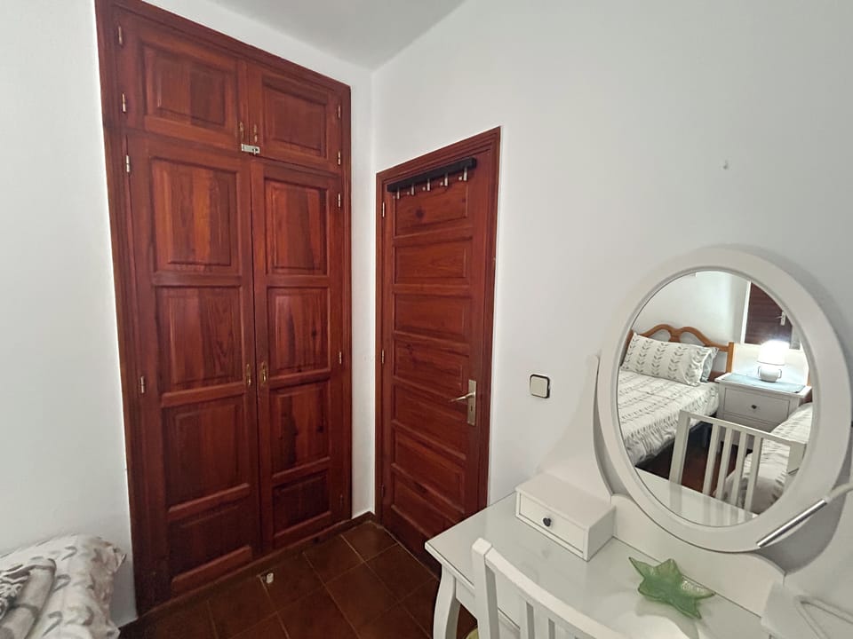 Twin Bedroom