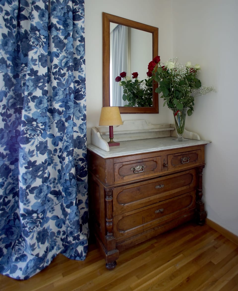 Upper Floor Guest Room