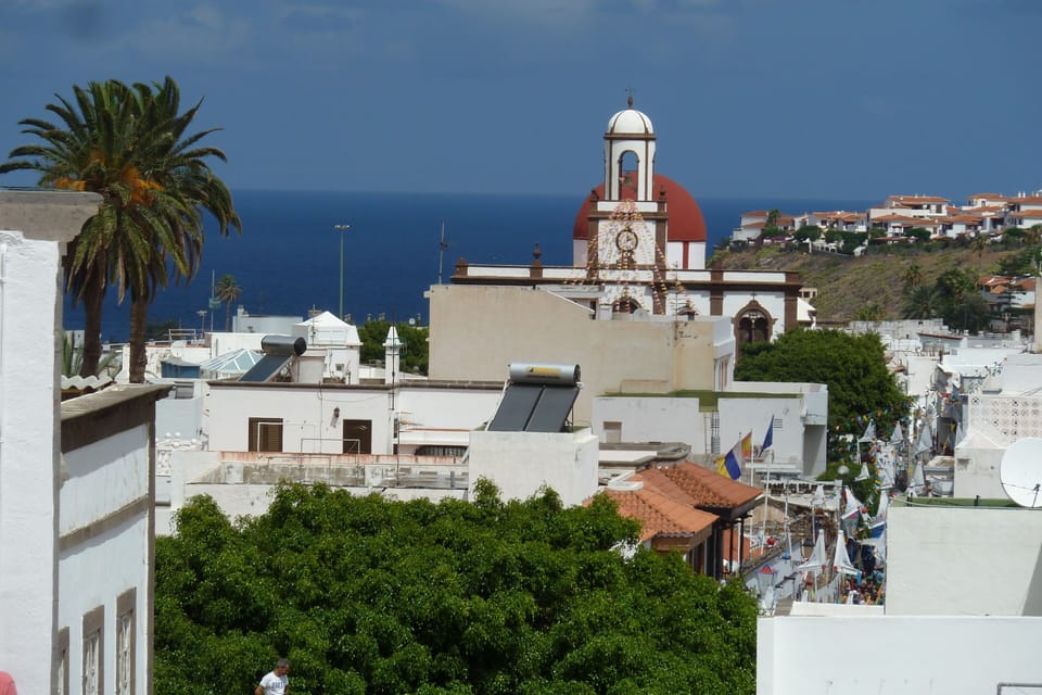Agaete the white village