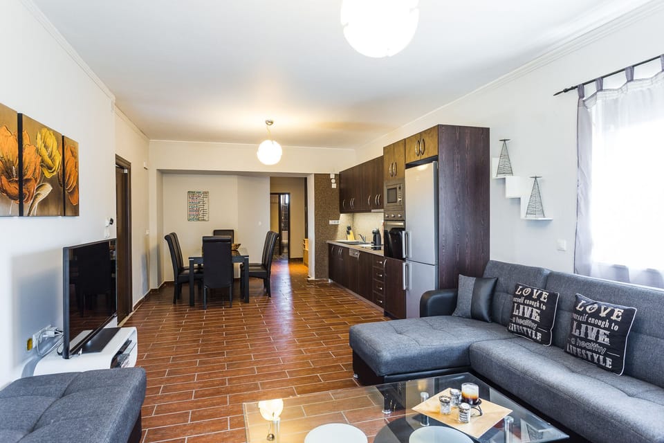 Open plan living, dining and kitchen area