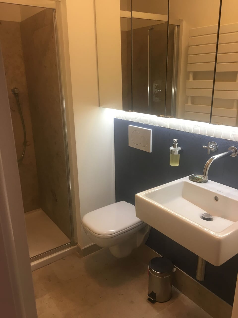 Upstairs bathroom