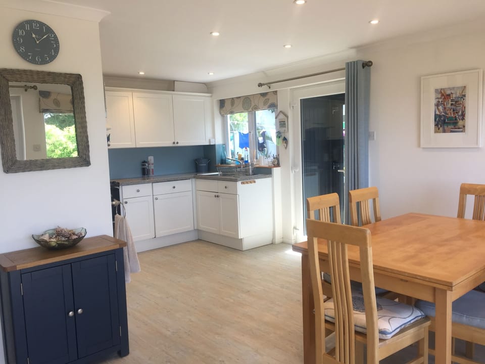 kitchen with extendable dining table for up to 8