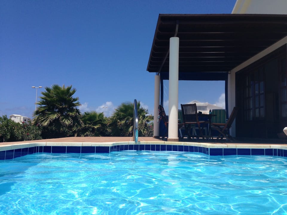 Pool & Garden