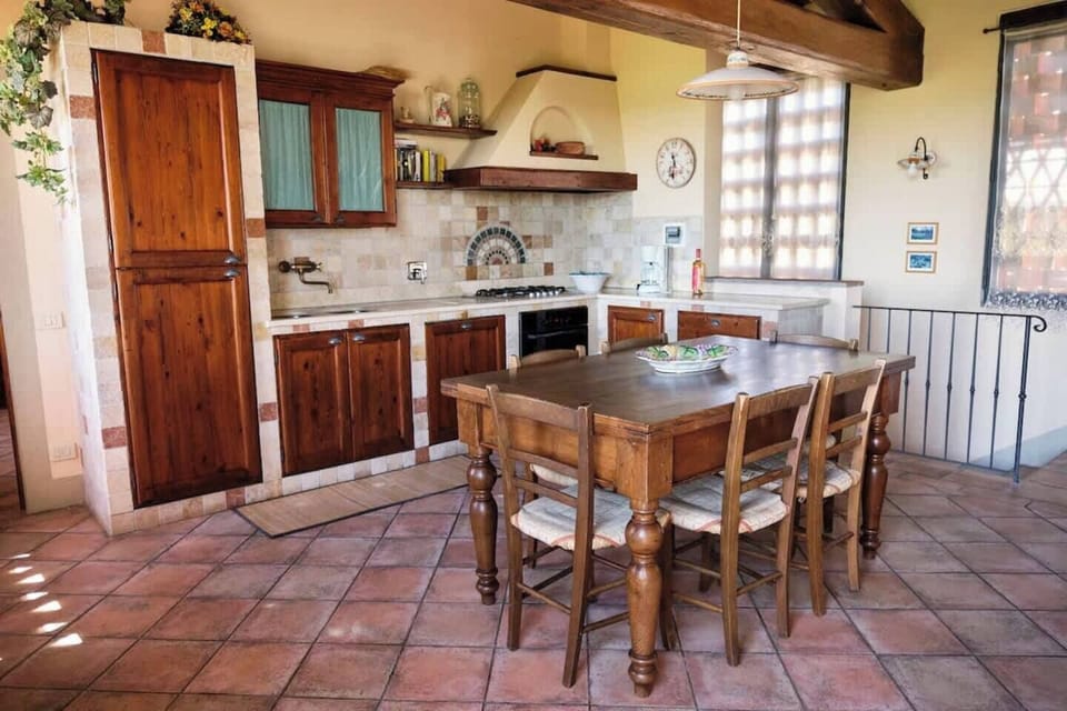 c9d05f31-a460-4370-8264-cb6292ecd625