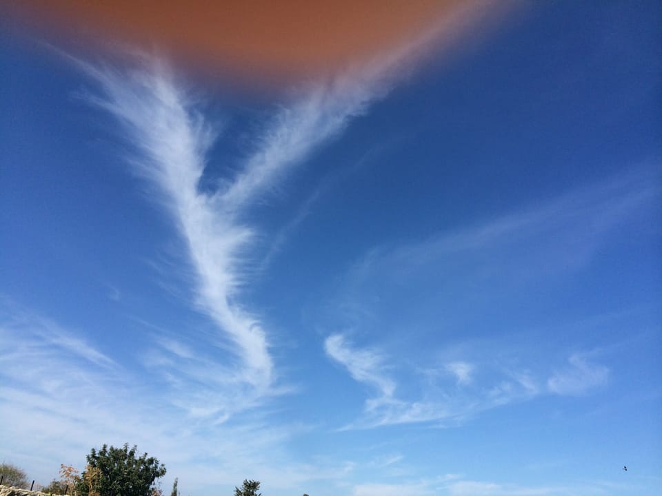 Incredible skies (including fabulous shooting stars at night)