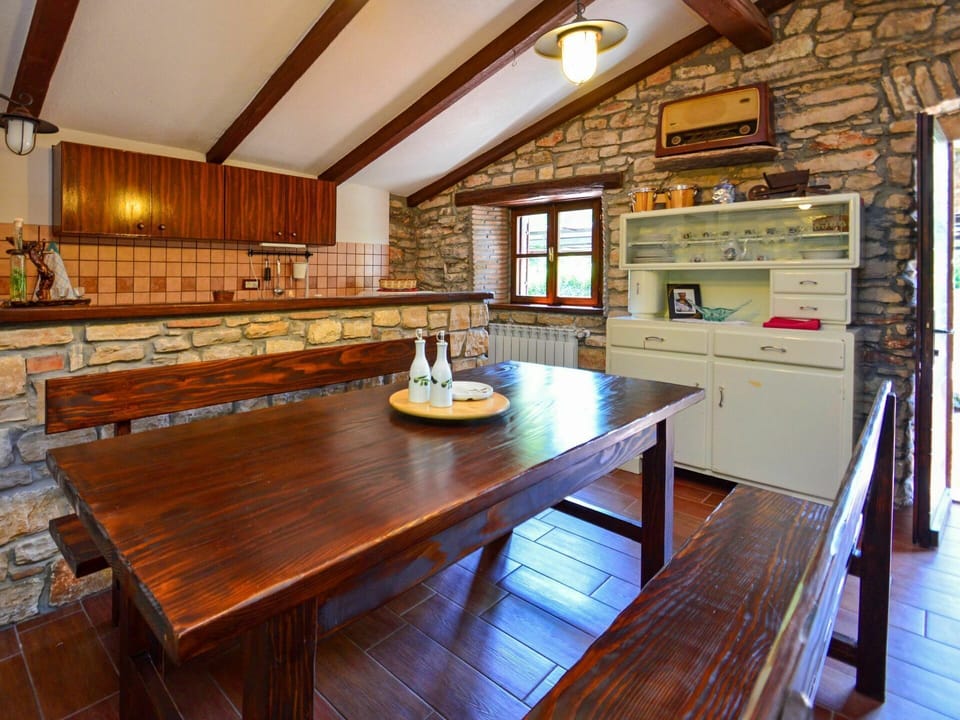 Table, Furniture, Property, Wood, Interior Design, Architecture, Flooring, Floor, Wood Stain, Wall