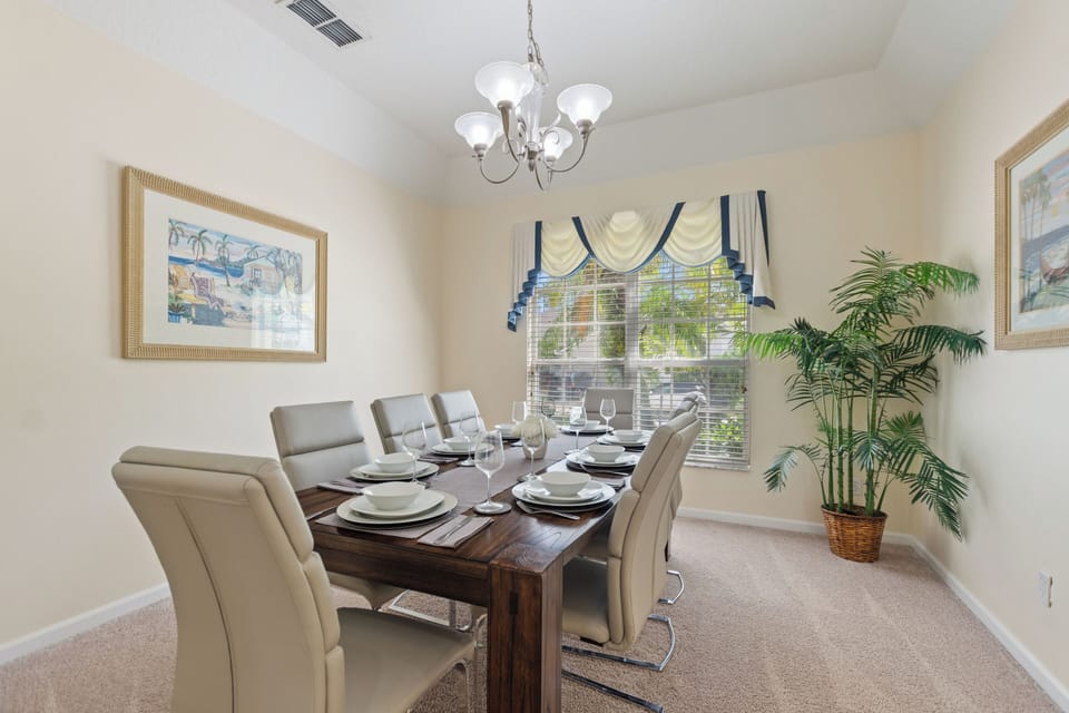 Dining room showing view to north Hampton Drive.