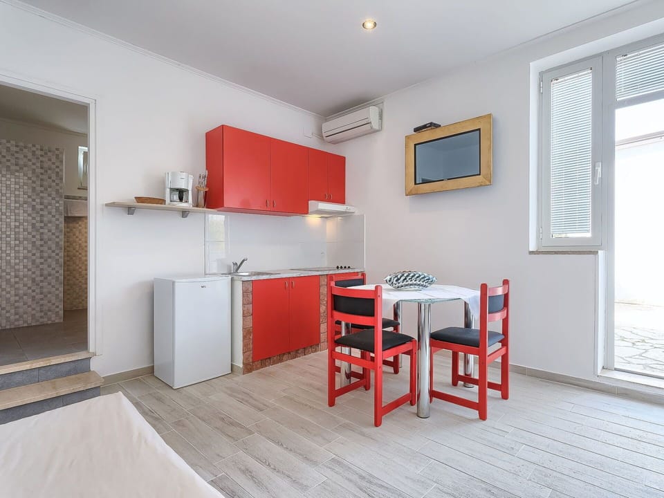 Room, Furniture, Property, Red, Interior Design, Building, Floor, Yellow, House, Ceiling