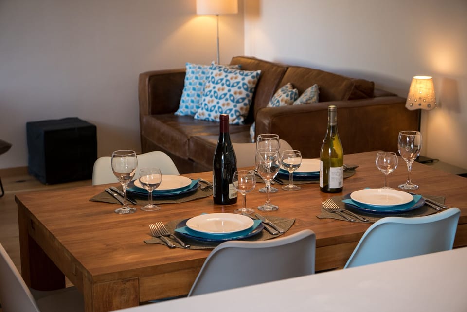 Dining table & sofa