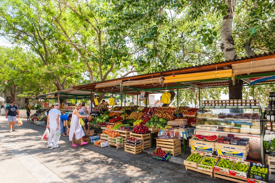 fruit market in the center
