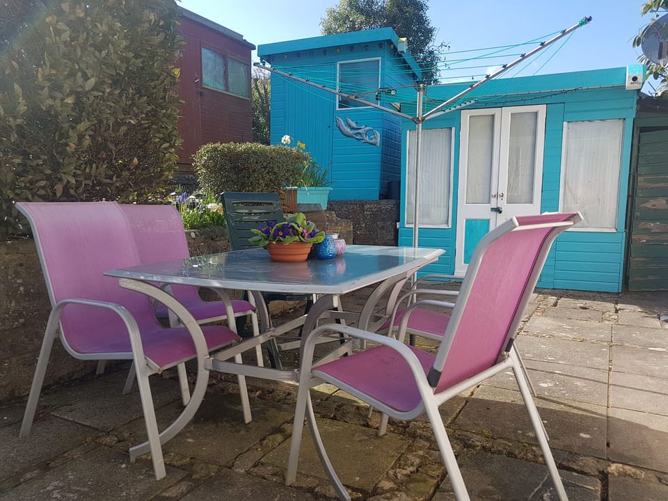 Beautiful secluded back garden area for sitting out to enjoy some sun 