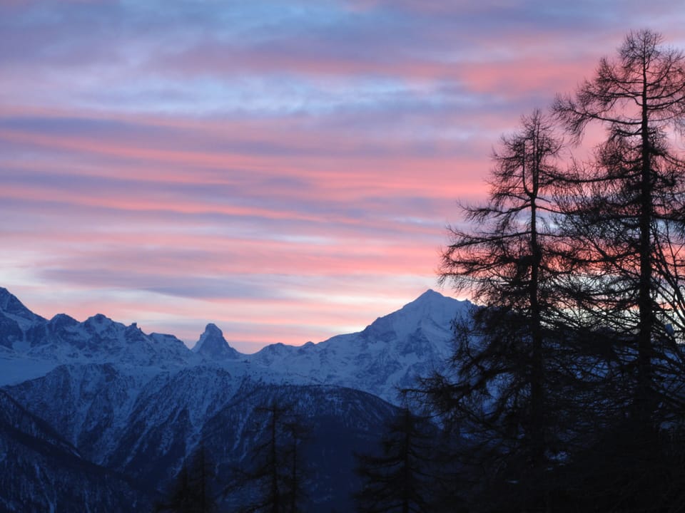 Chalet Bergpieper, Swiss chalet-style apartment with a dream view Chalet in Canton of Valais