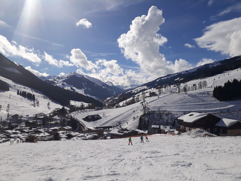 Snow and ski sports