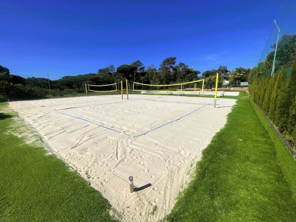 Sport court
