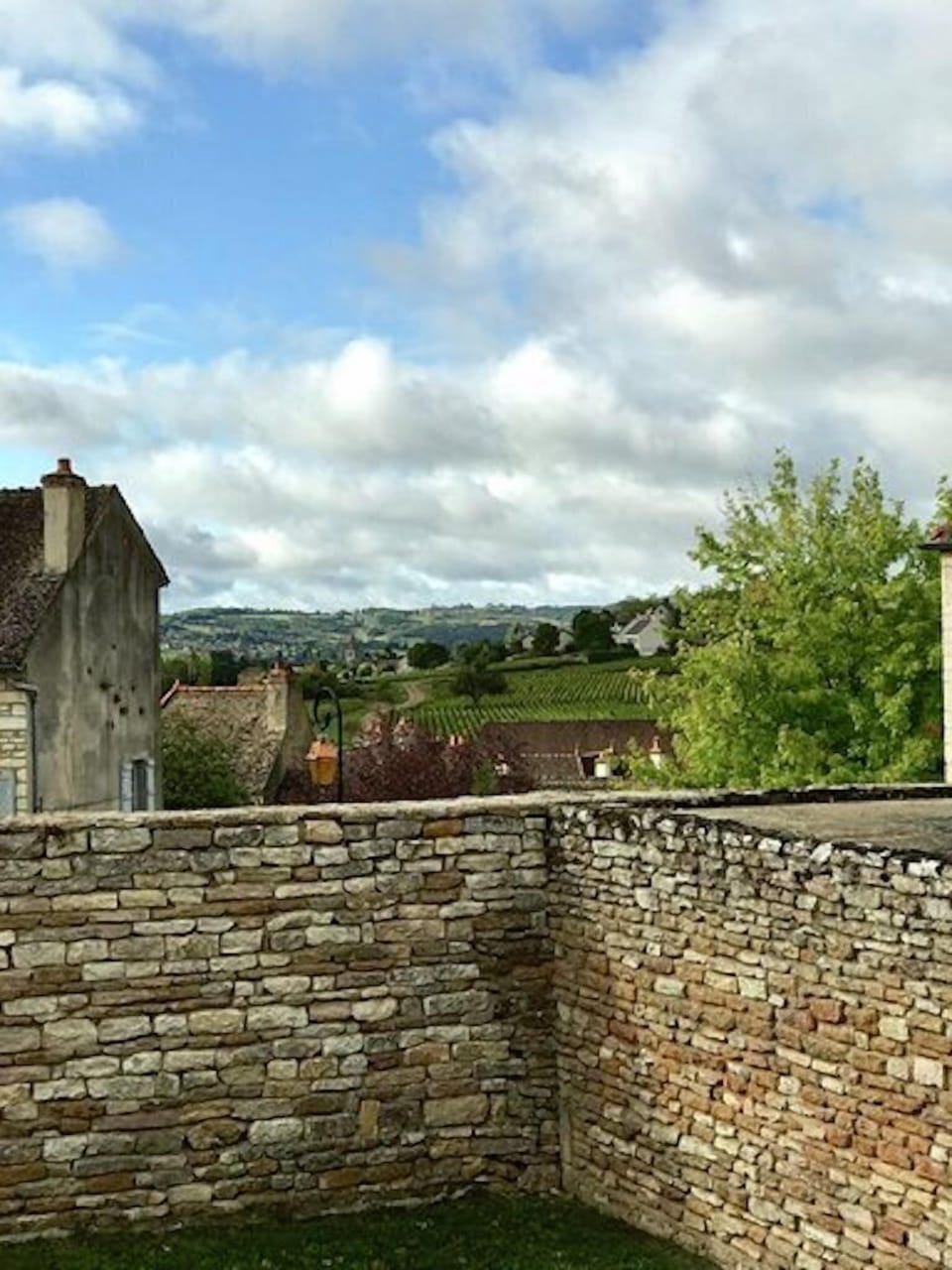 A house from 1733: calm and change of scenery in Burgundy House in Bourgogne-Franche-Comté