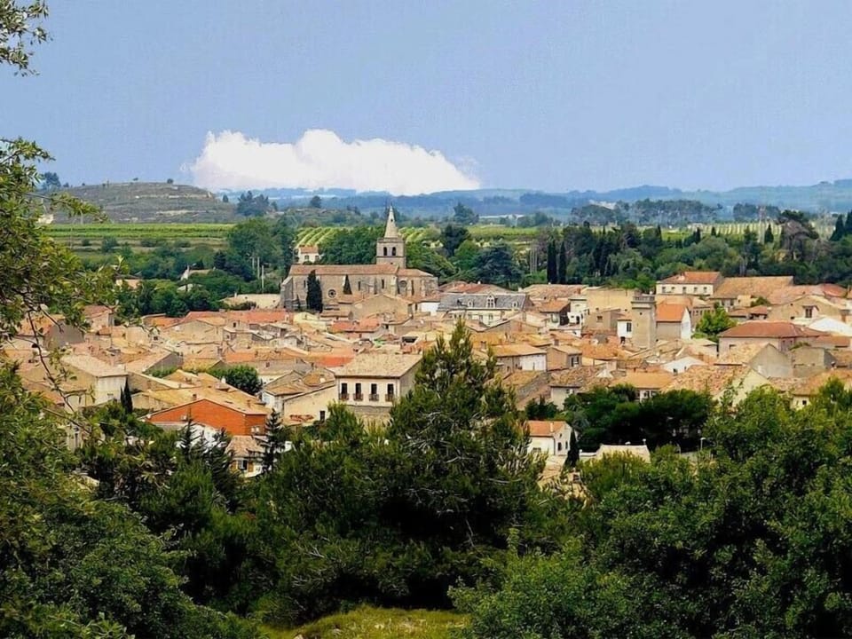 Local Portiragnes village 500m