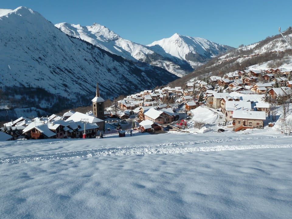 Snow and ski sports