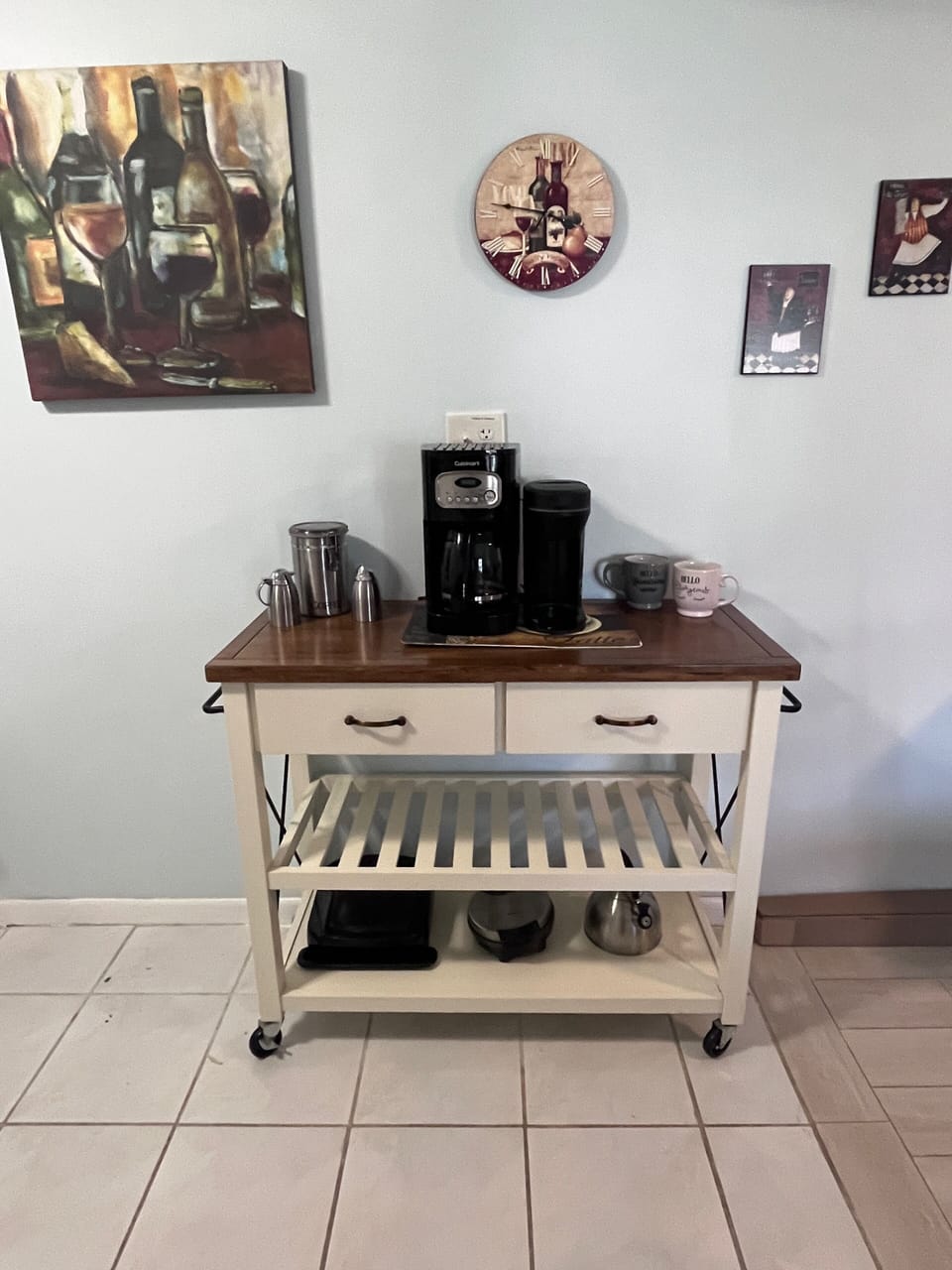 Coffee Bar with a #4 Cone filter and a K-Cup style 