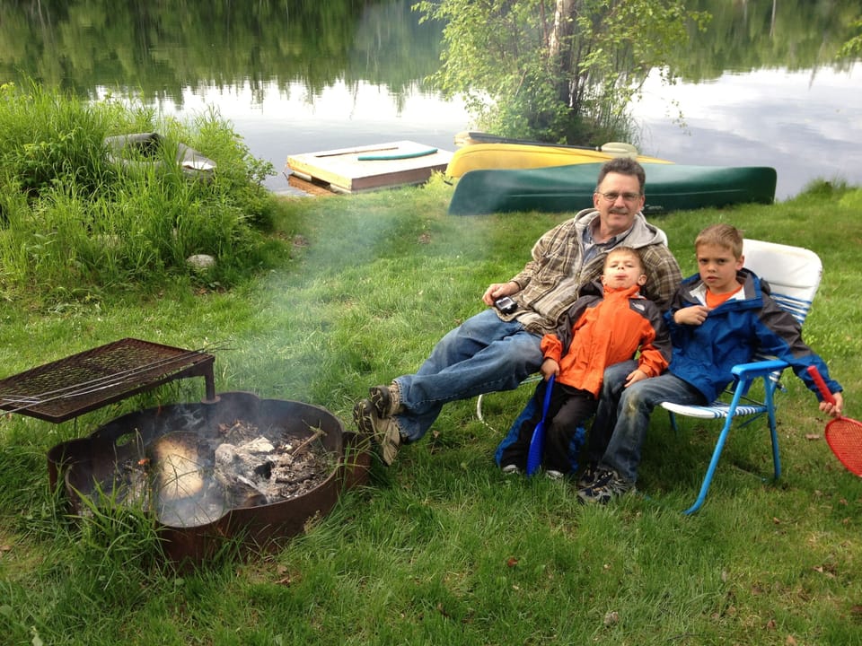 Relax around a choice of 2 campfire rings.. either by the lake or by the chalet