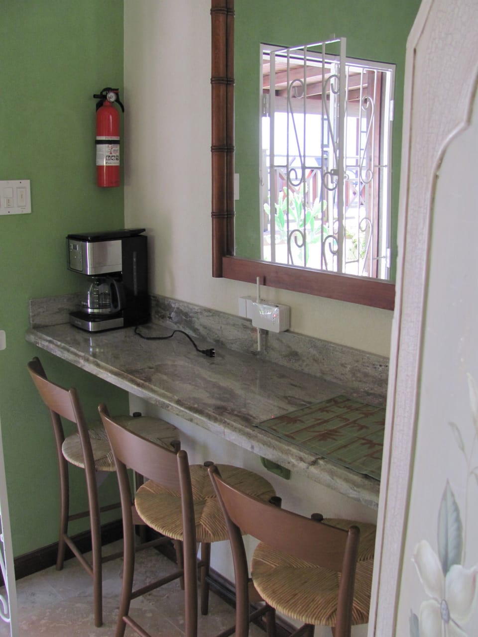 Breakfast bar