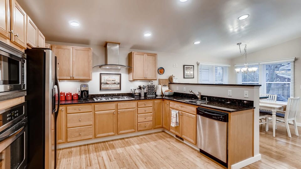 Clean and bright kitchen
