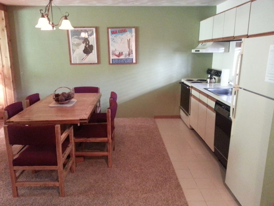 Dining Table seats 6