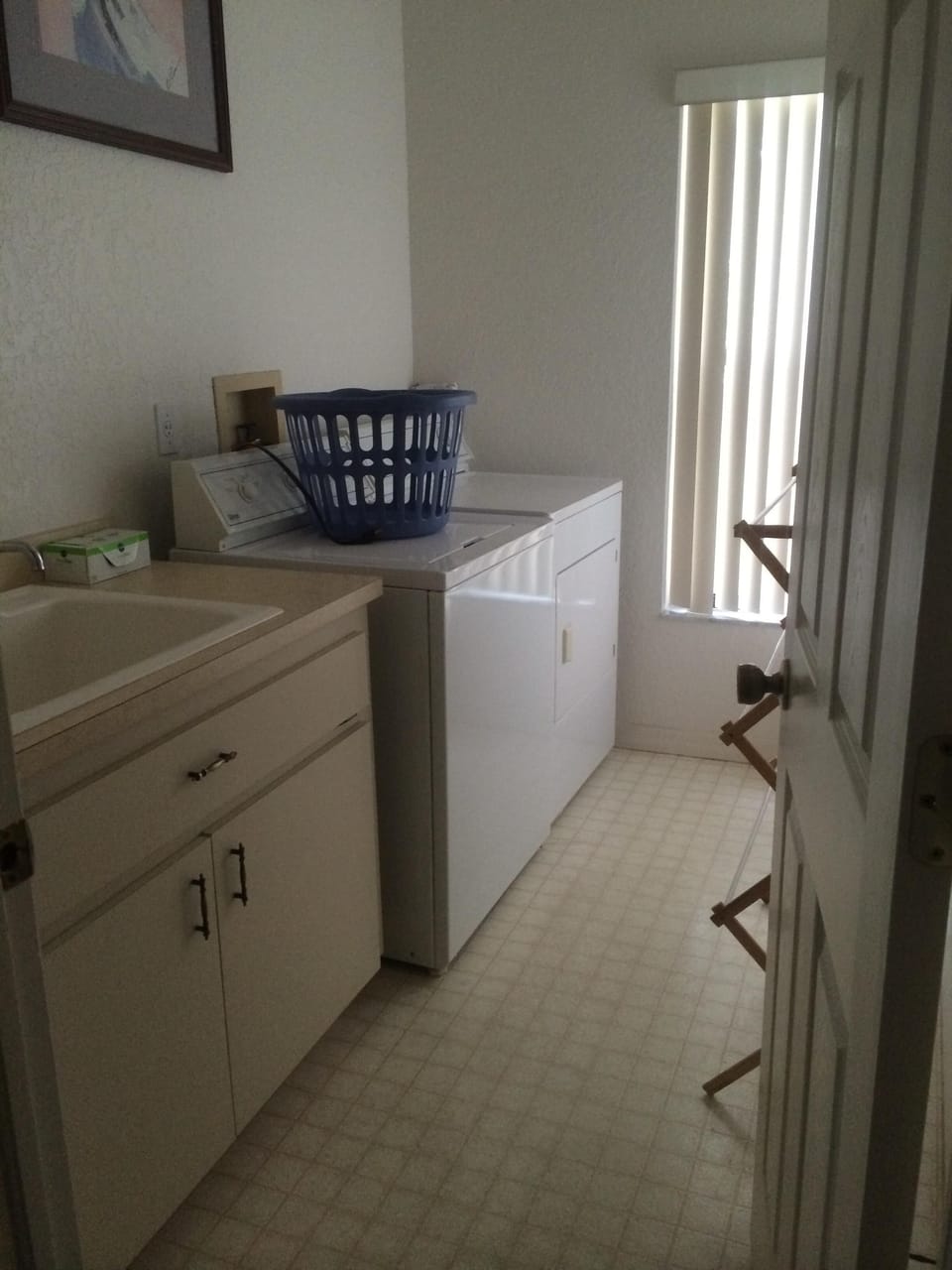 Laundry Room with Utility Sink