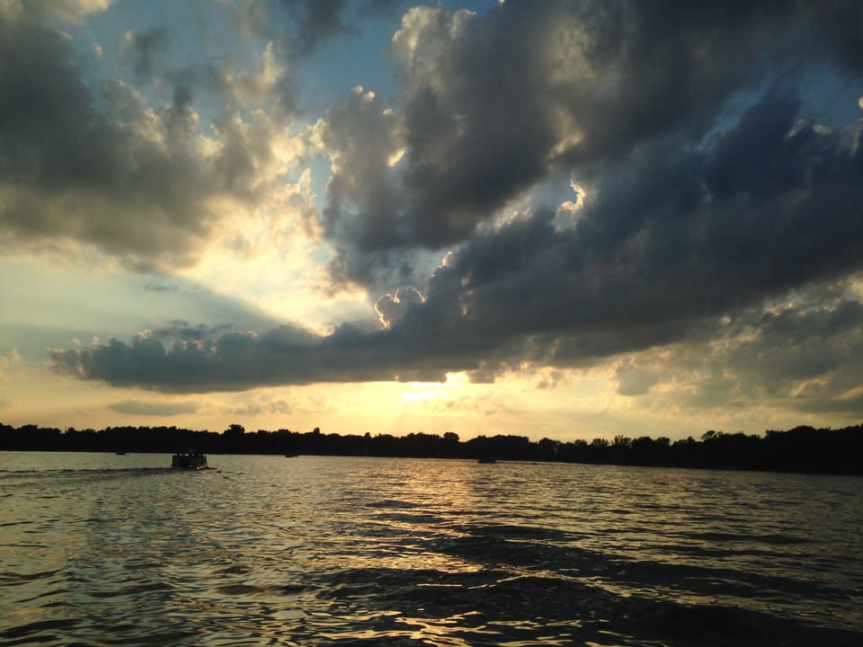 Sunset cruise on Strawberry Lake.