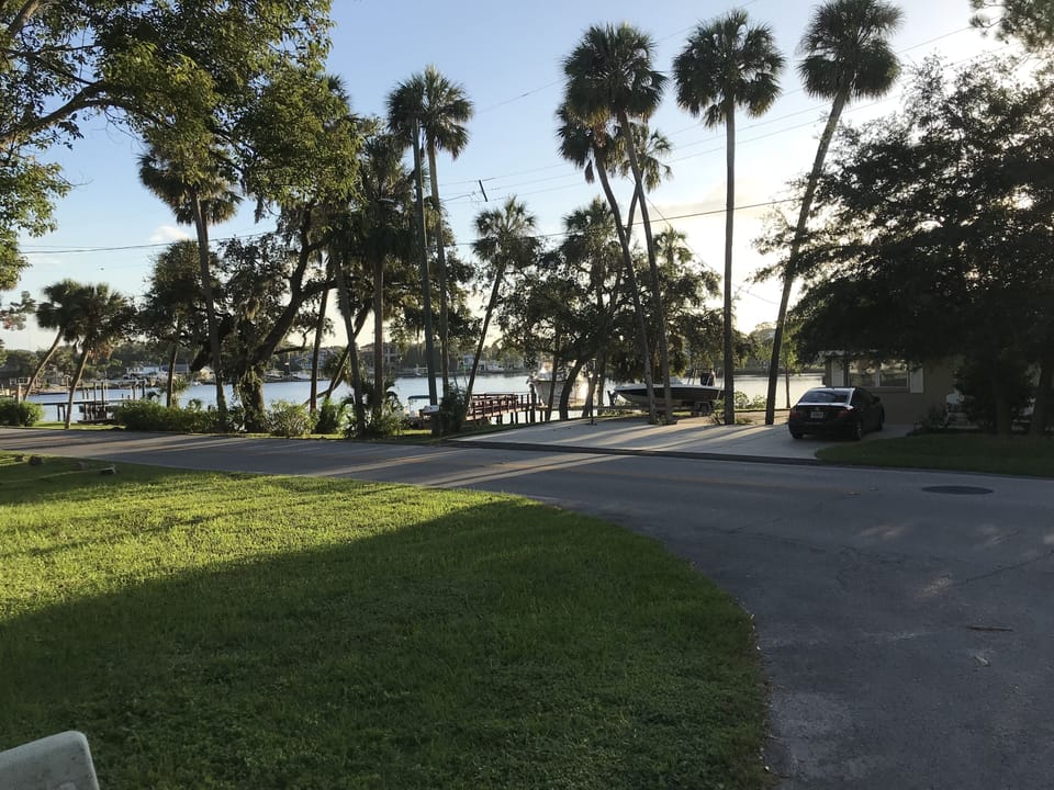 Entrance bikes and kayaks can be rented nearby
