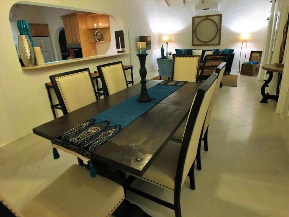 Dining area at AntiguaBella.