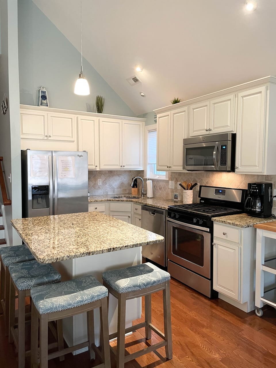 Fully Stocked Kitchen