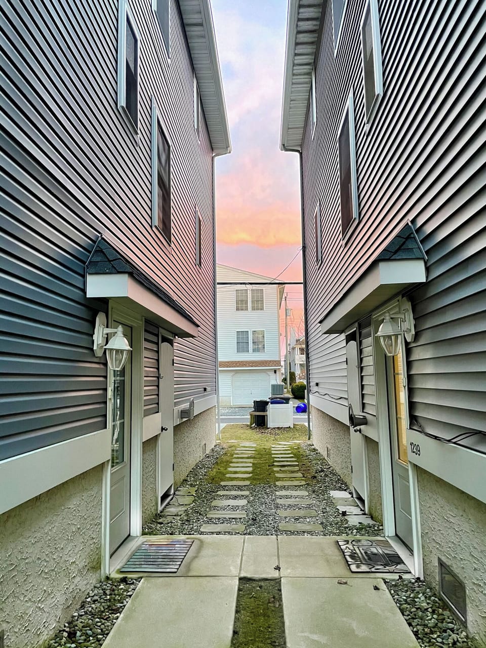Private alley entrance and enclosed shower with hot water