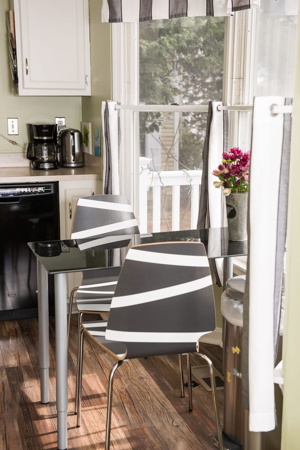 Sunny breakfast nook in kitchen