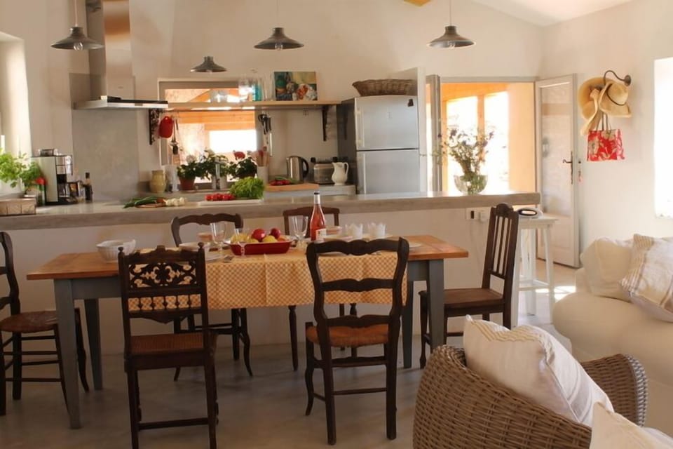 The open-plan diningroom