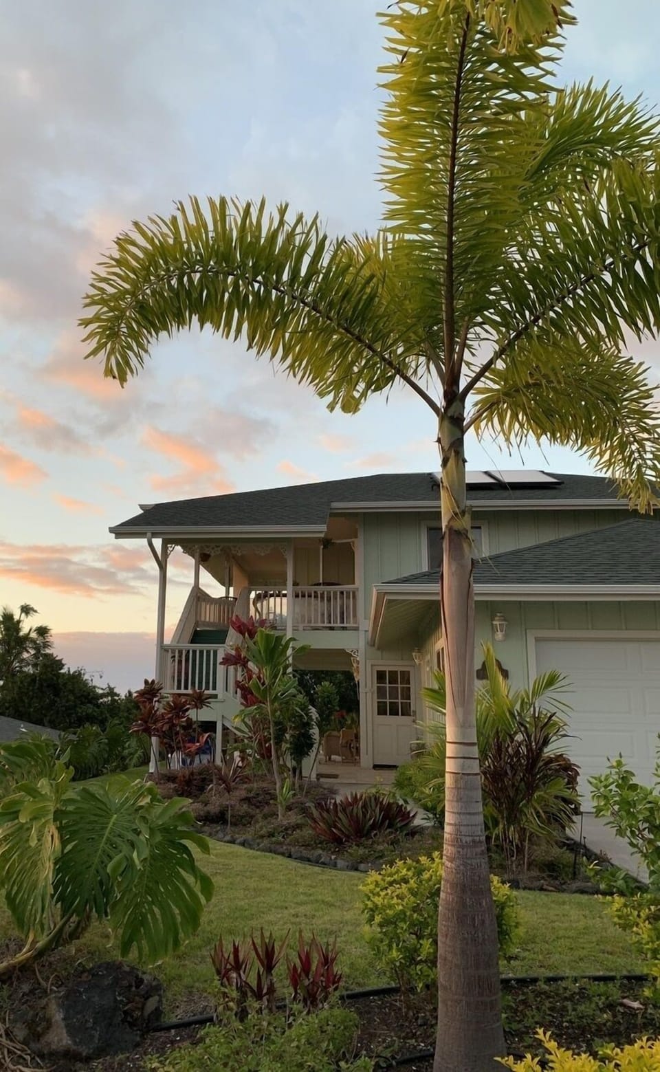 In a quiet neighborhood, your home-away-from-home is on the ground floor. 