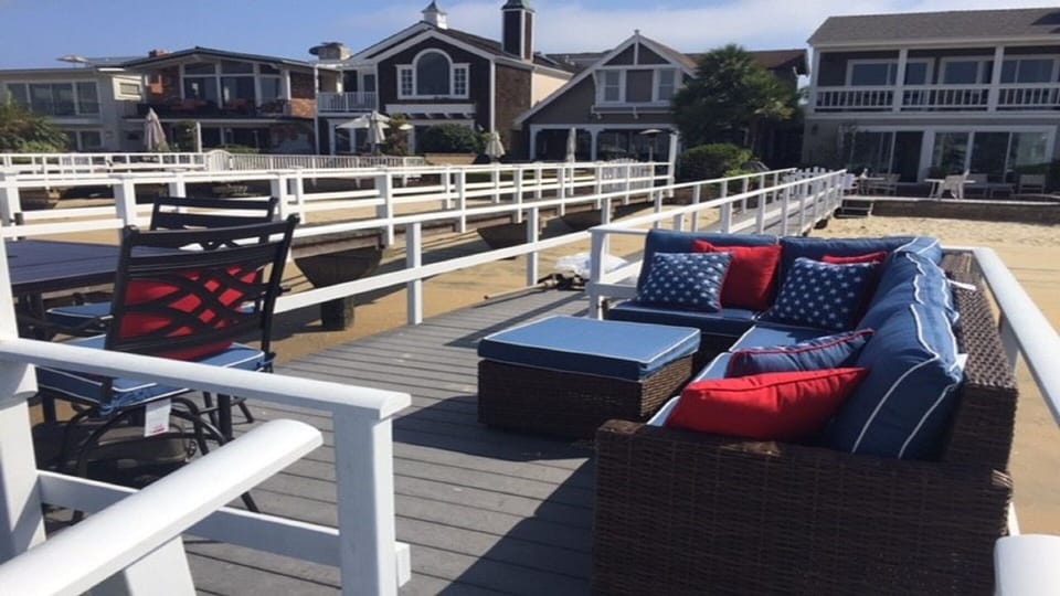 A Great Place to View the Sailboat Races and See all the Big Yachts.