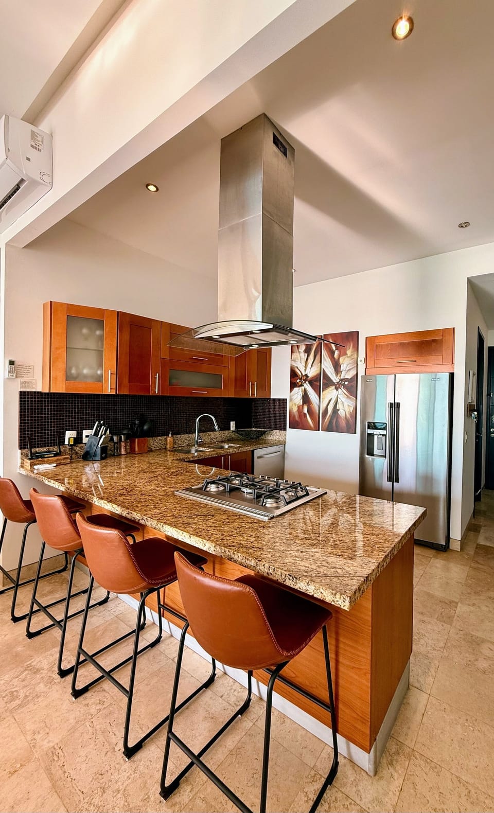Kitchen with all essentials you will need!