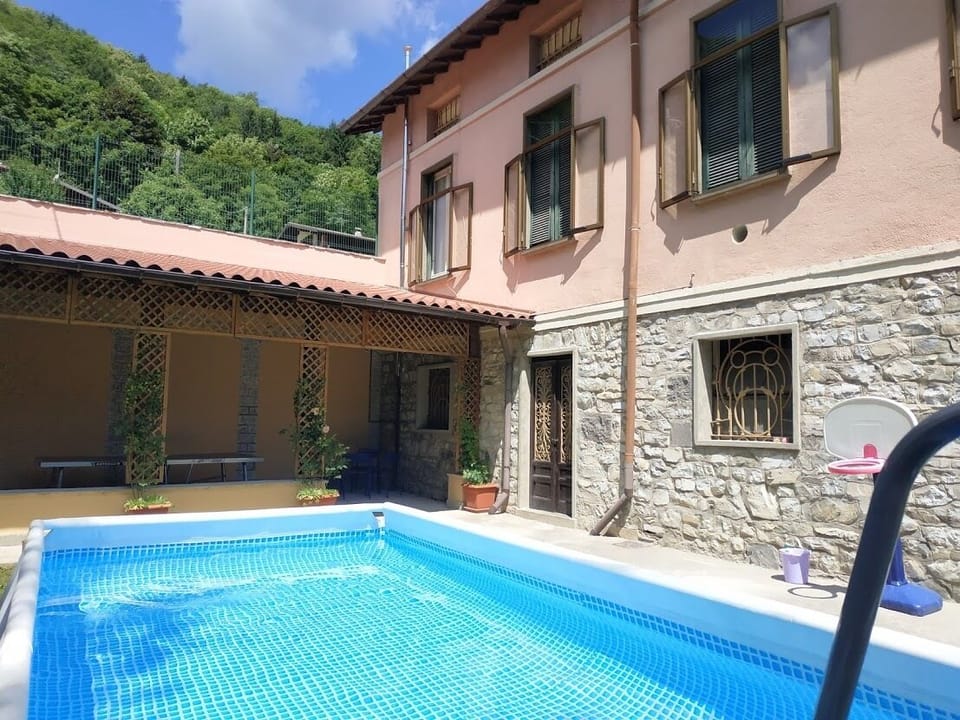 Pool available from June to September. Pool mt 4x2x1